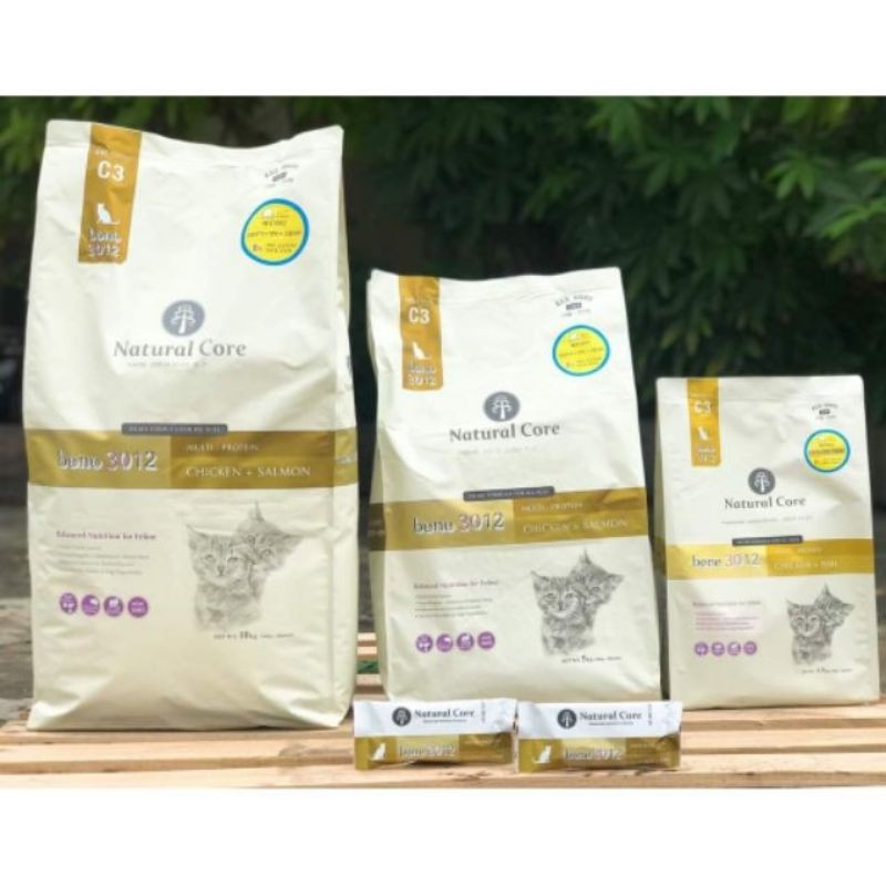 🐕1kg🐶THỨC ĂN NATURAL CORE C3 BENE 3012 CHO MÈO THỊT GÀ & CÁ HỒI.
