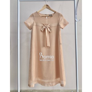 Váy bầu lưới nude nơ ngực