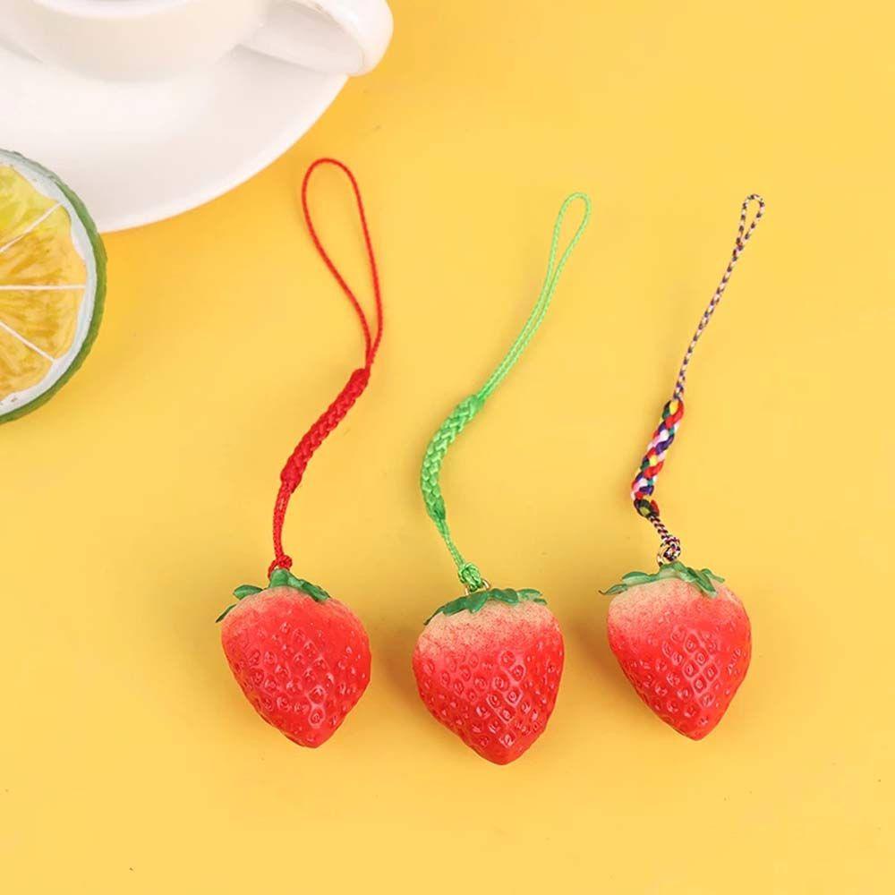 Dây Treo Điện Thoại / Máy Ảnh Trang Trí Họa Tiết Trái Dâu Dễ Thương