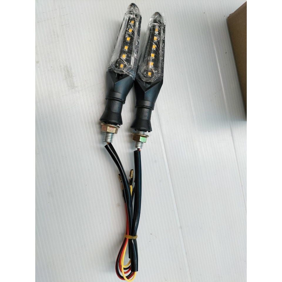 Xi nhan 12V, 48V dạng LED 2 mặt trước sau, gắn xe máy, xe điện Xmen, NIJIA, CAP A, 133 và nhiều loại xe khác nhau