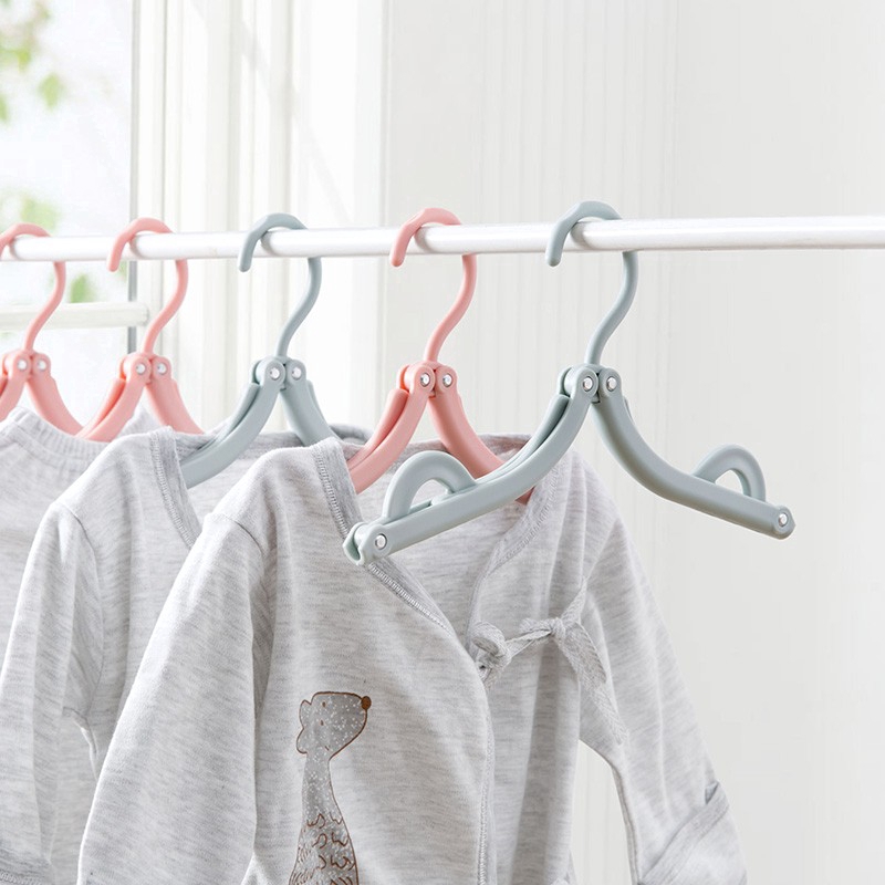 Kẹp Nhựa Treo Đồ Gấp Gọn Tiện Lợi