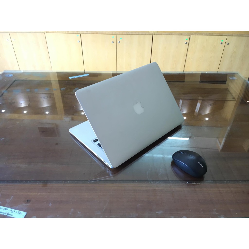 Laptop Macbook Air 2015/ i5/ 4GB/ 128GB/ 13.3′ (MJVE2)