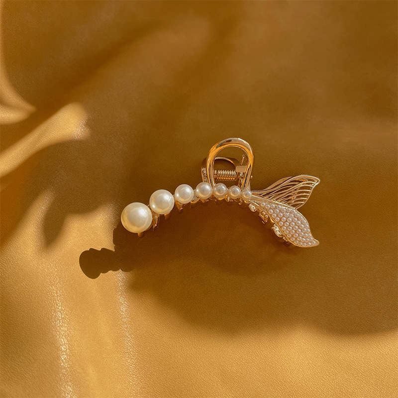 Kẹp Tóc Hình Đuôi Cá Đính Ngọc Trai Xinh Xắn Cho Nữ