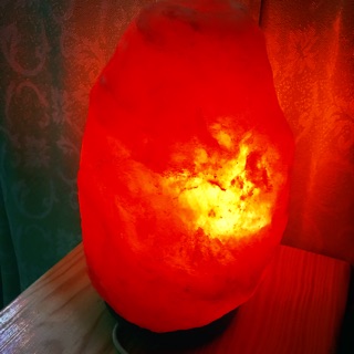 Đèn Đá Muối Himalaya Cao Cấp Trọng Lượng từ 3-4kg có kèm quà tặng- mang tài lộc đến nhà bạn!!!