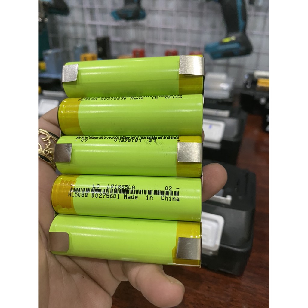 BN. Pin Makita 5S 18V- 2000mah, XẢ 20A dùng Cell Lishen.