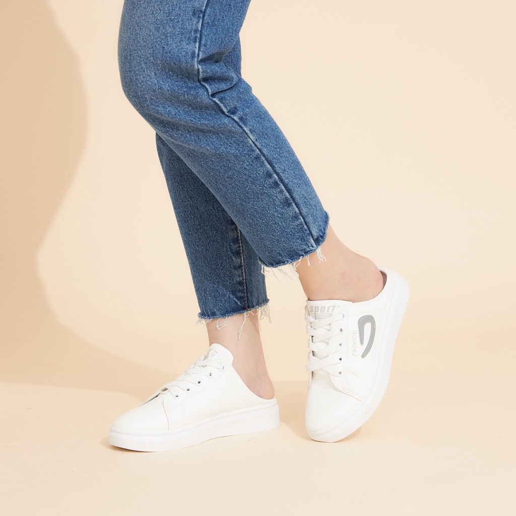 Giày Nữ MWC 0728 - Giày Sục Thể Thao Nữ Fashion Màu Trắng Đế Bằng 3cm Cá Tính