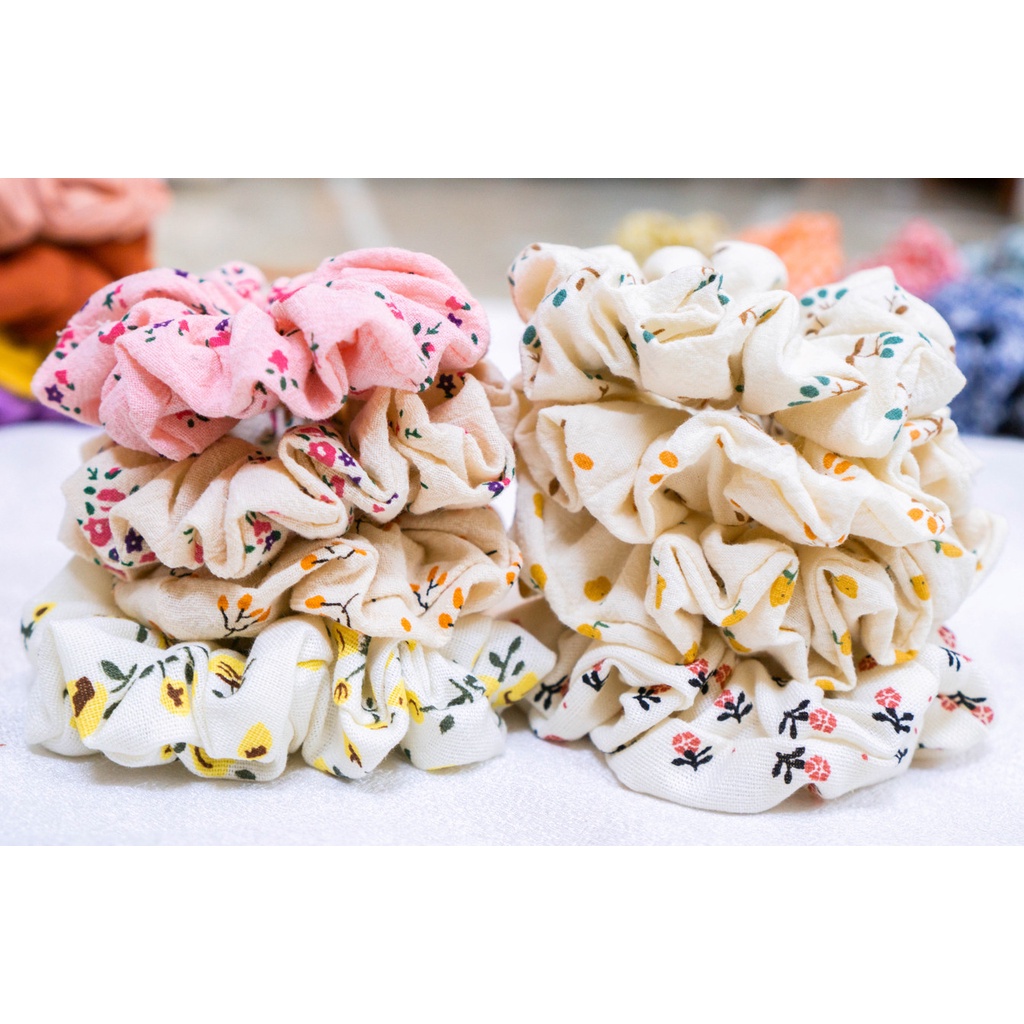 Scrunchies dây buộc tóc hoa nhí handmade