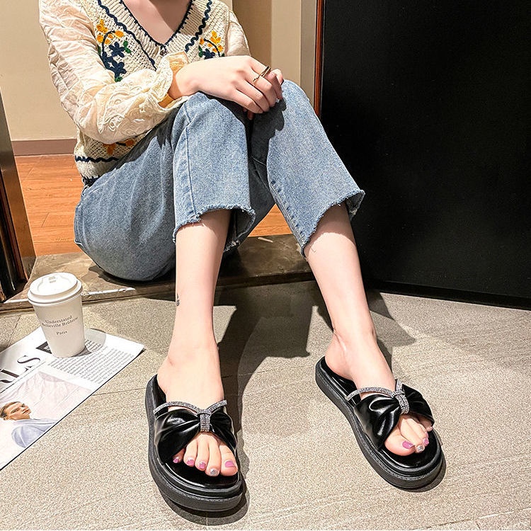 Dép Sandal Đế Mềm Quai Chéo Thời Trang Mùa Hè Dành Cho Nữ