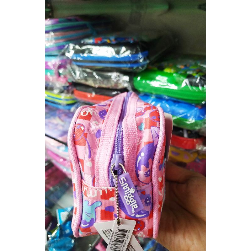 Bóp viết Smiggle - Plus Cruiser Id