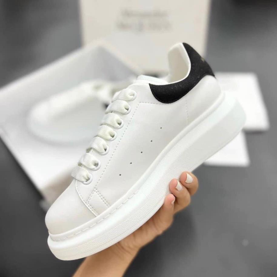 Giày 𝐀𝐥𝐞𝐱𝐚𝐧𝐝𝐞𝐫 𝐌𝐜𝐪𝐮𝐞𝐞𝐧  Giày thể thao trắng  MCQ gót đen nam nữ hàng cao cấp fuill boxbill | BigBuy360 - bigbuy360.vn