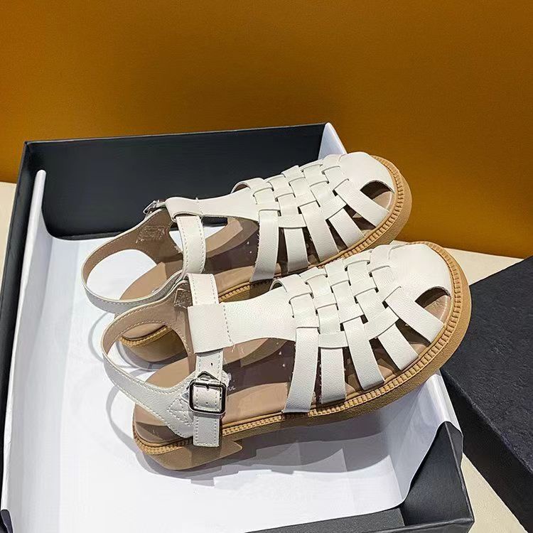 Sandal Bít Mũi Đế Phẳng Có Khóa Cài Thoải Mái Mùa Hè Cho Nữ