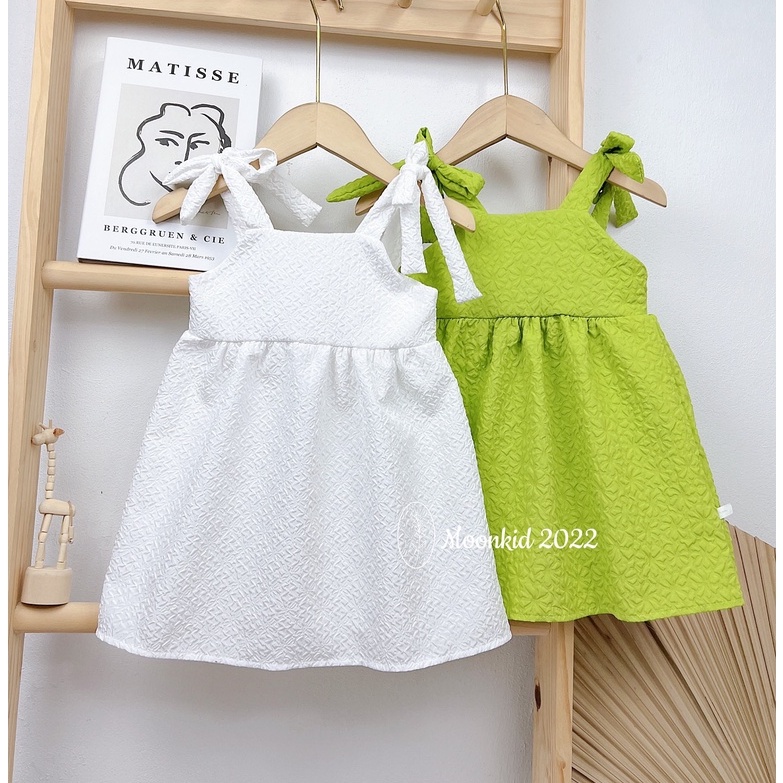 Váy bé gái 2 dây chất đũi xốp vân nỗi cao cấp 8-20kg
