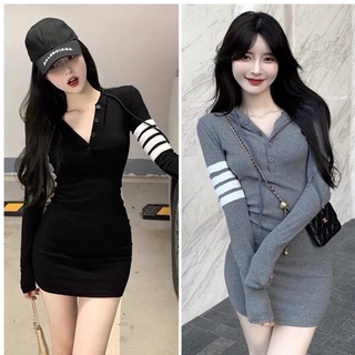 Đầm body tay dài có nón tay sọc