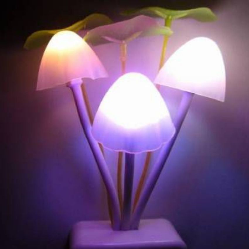 ĐÈN NGỦ CÂY NẤM ĐỔI MÀU THÔNG MINH CẢM BIẾN ÁNH SÁNG  ĐÈN NGỦ TRANG TRÍ NĂM 2022