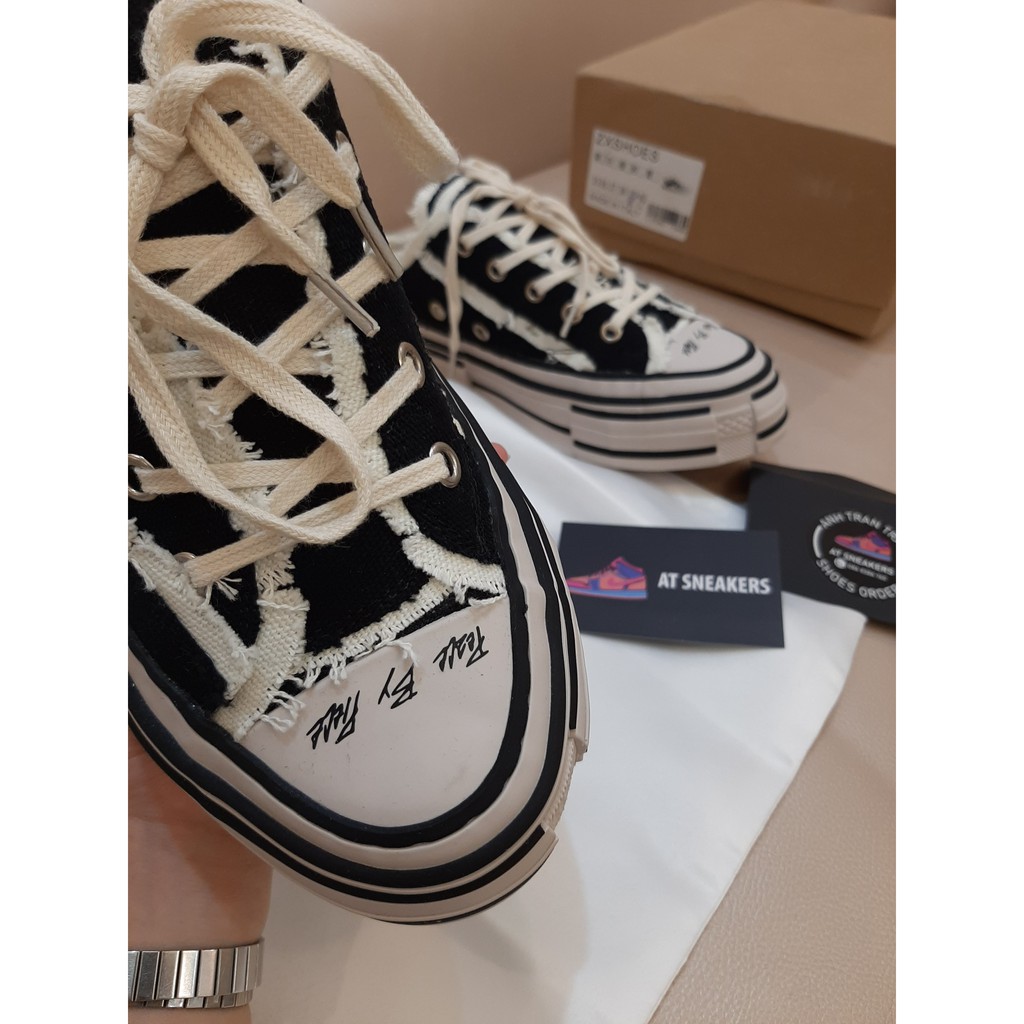 Giày xvessel slip on