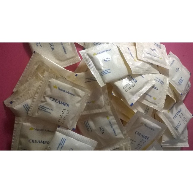 Sữa bột nguyên kem Bamboo airways