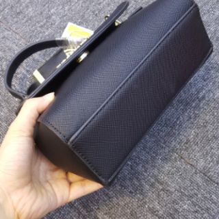 Túi chữ M size 20 chất da xước