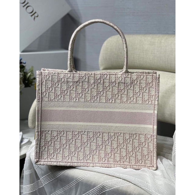 Túi xách logo thương hiệu Dior CD Tote cao cấp có 2 size hàng vip 1-1