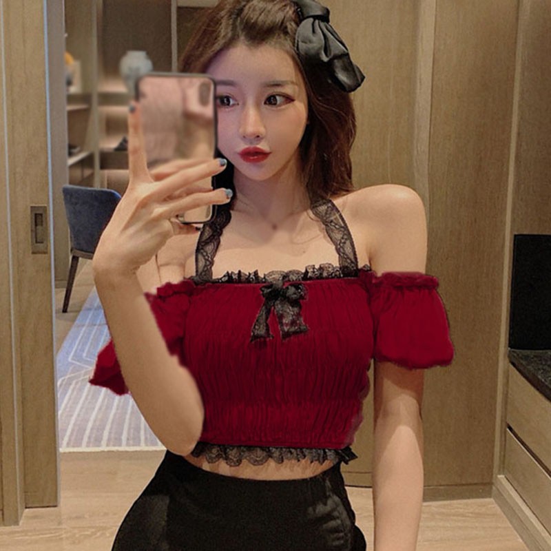 Áo croptop yếm ren trễ vai xinh xẵn cho nữ