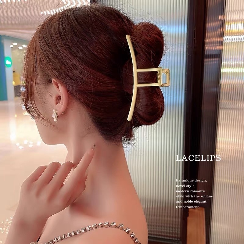 Kẹp Tóc Kim Loại Màu Vàng Đính Ngọc Trai Sang Trọng Thời Trang