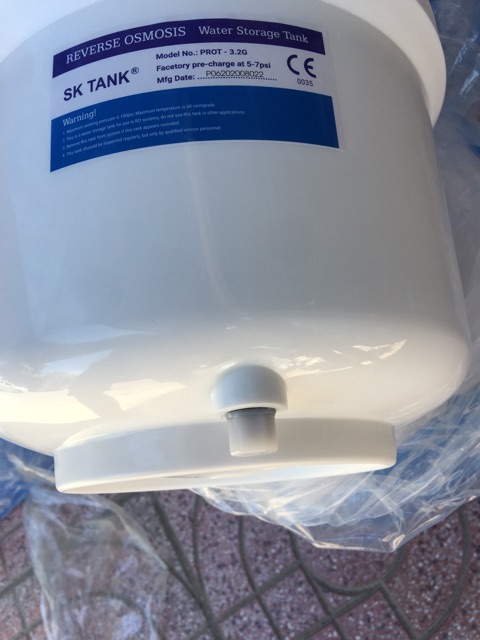 Bình áp máy lọc nước Ro .. loại 4.0 bình chứa 10L nước. loại 3.2 bình chứa 6L nước.
