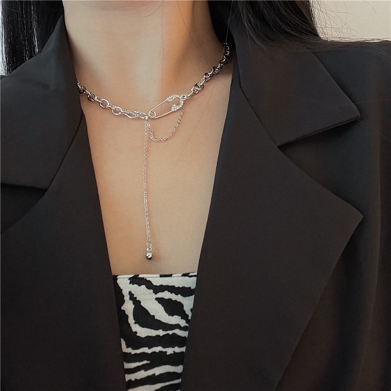Dây chuyền chuỗi xích đính đá thời trang độc đáo