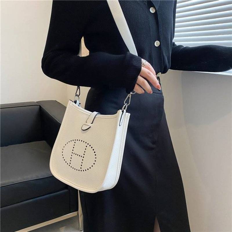 Túi Đeo Vai Da PU Dáng Vuông Nhỏ Có Khóa Kéo Thời Trang Cao Cấp Cho Nữ