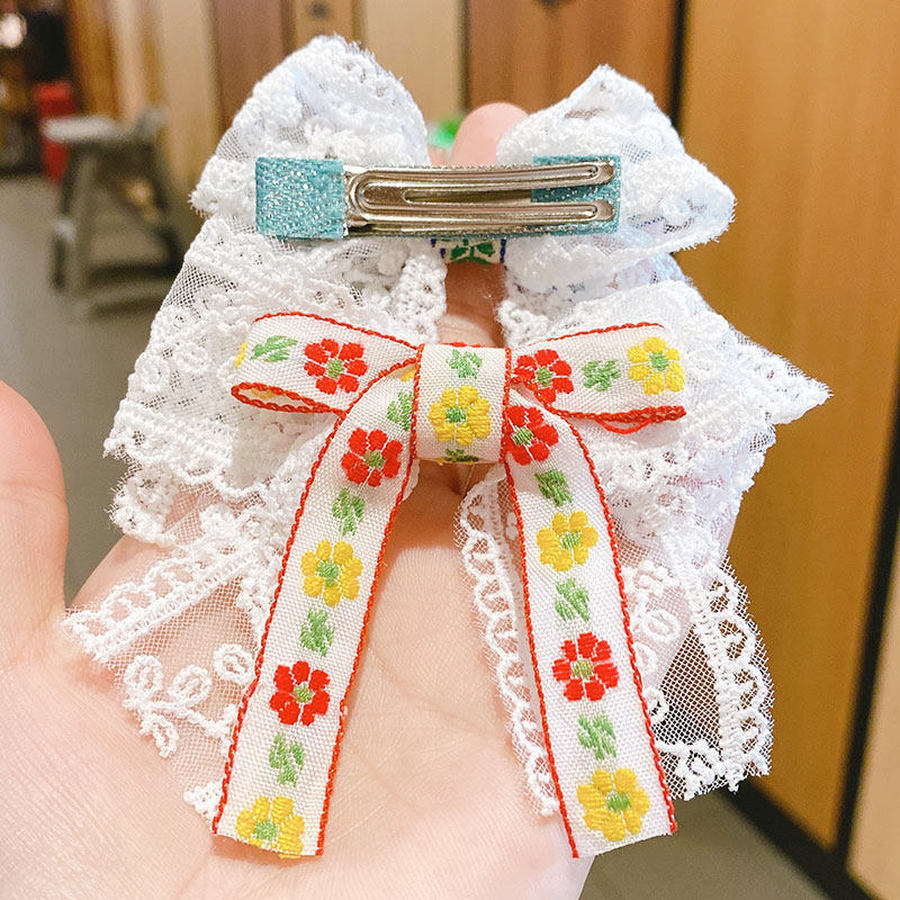 Kẹp Tóc Hình Hoa Xinh Xắn Dành Cho Nữ