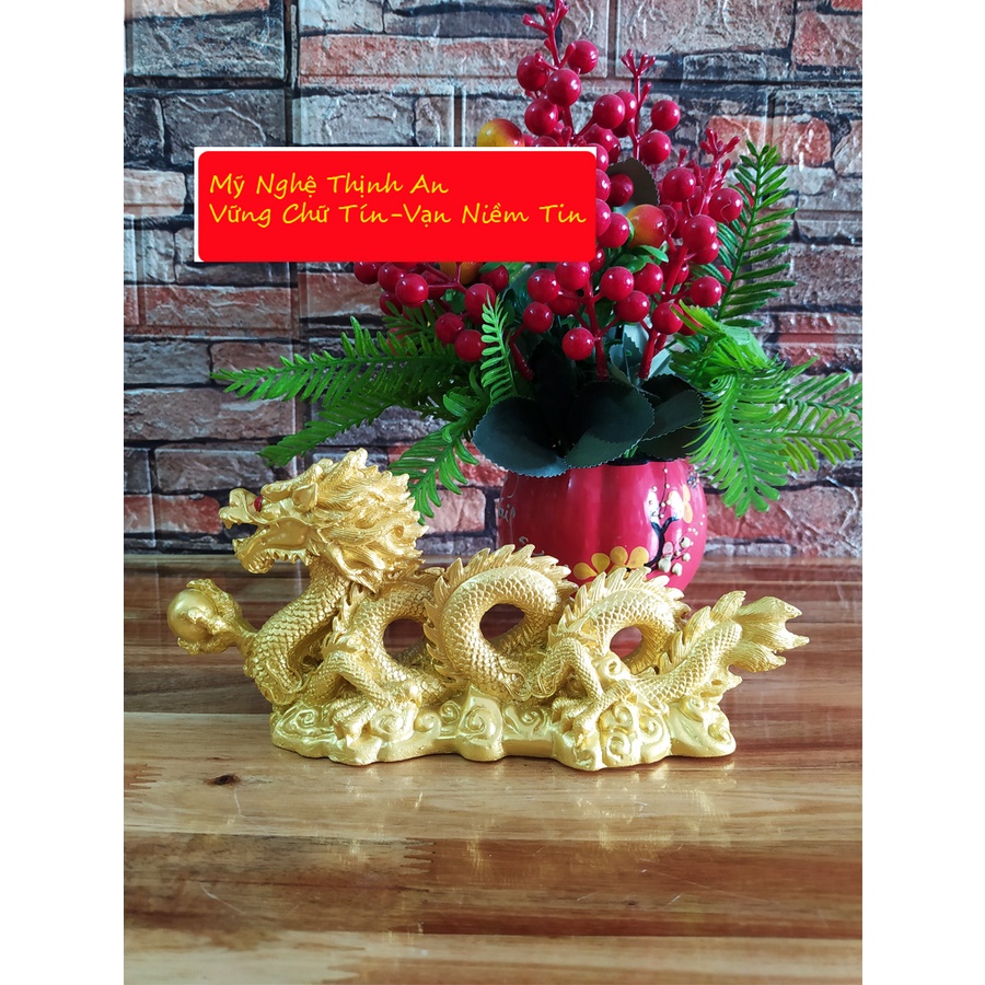 Tượng rồng cầm châu đá poly màu vàng R2000