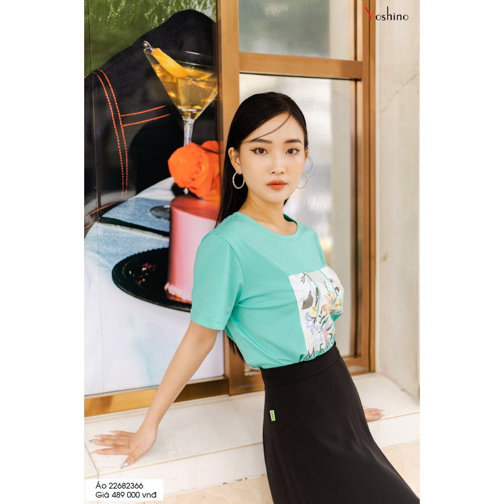Áo phông xanh in hình lá nhiệt đới YOSHINO 22682366