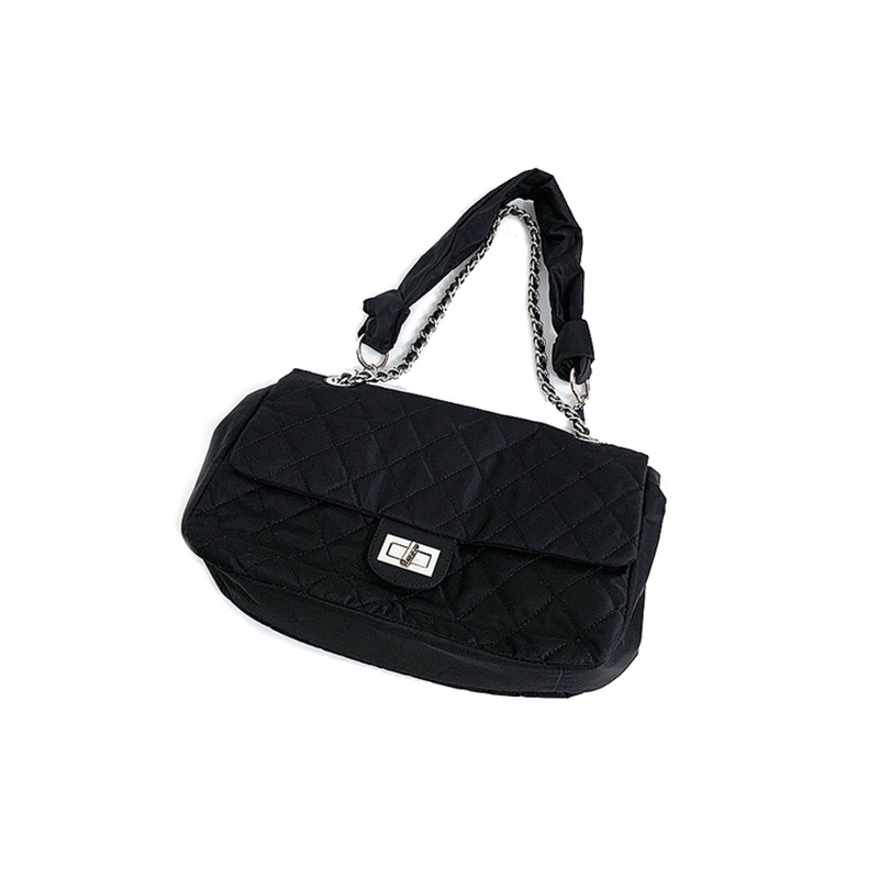 Túi xách bằng chất liệu nylon phối dây xích thời trang cho nữ