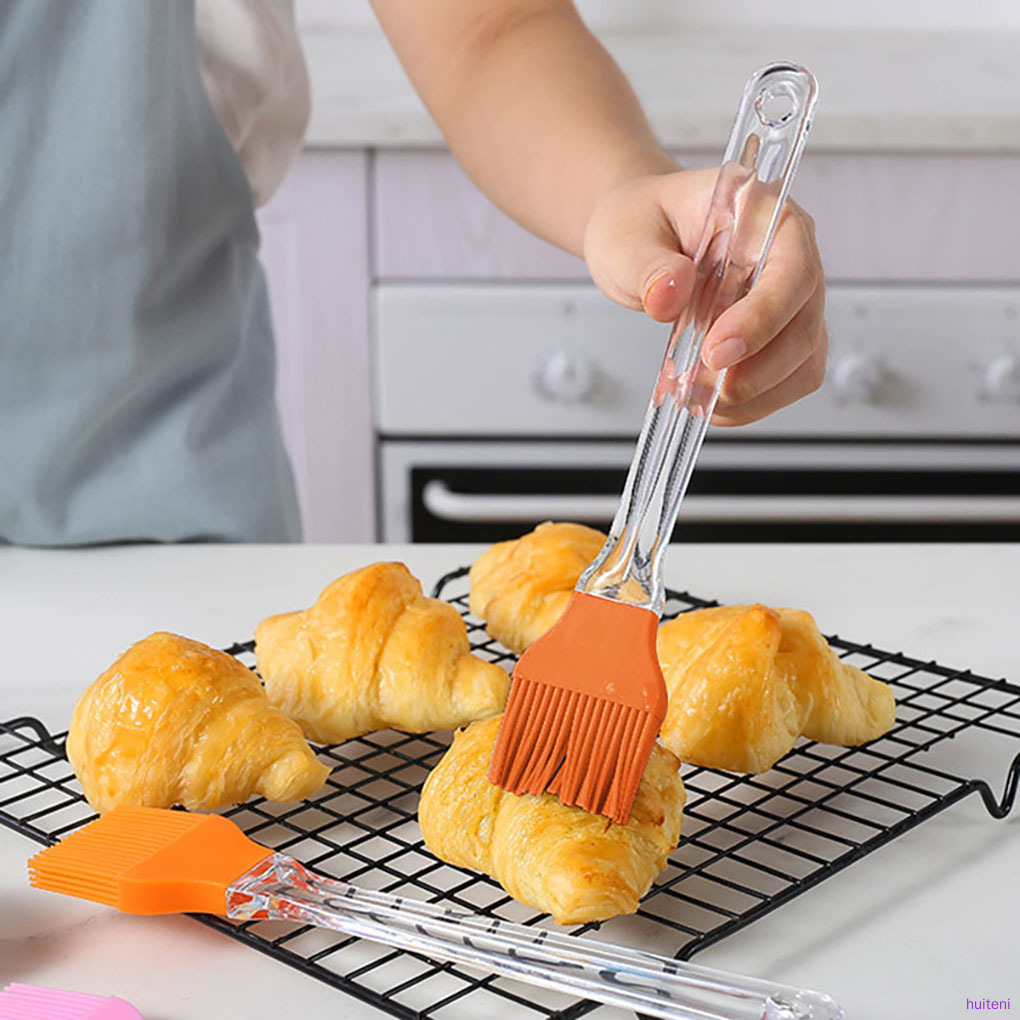 Cọ phết dầu/ gia vị bằng silicon dùng để nướng thịt BBQ có tay cầm dụng cụ làm bánh nhà bếp màu cam