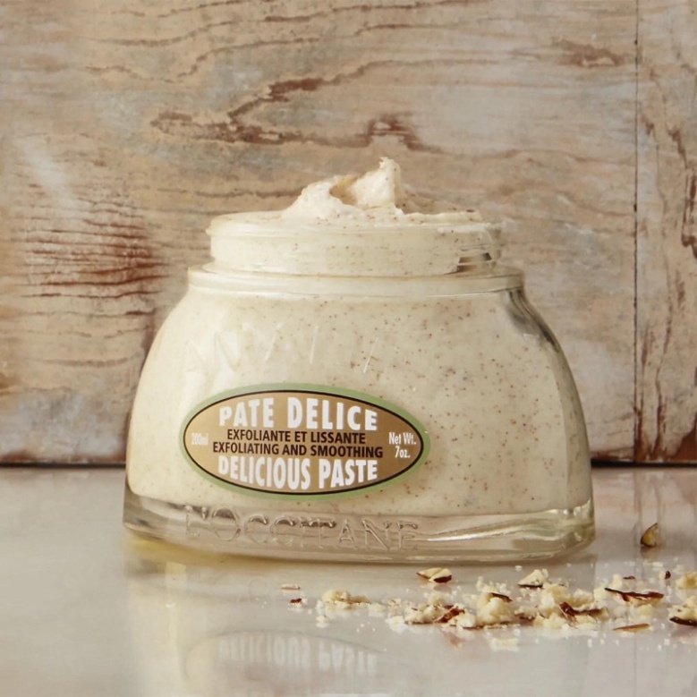 Kem Tẩy Tế Bào Chết Chiết Xuất Hạnh Nhân LOccitane Delicious Paste 200Ml
