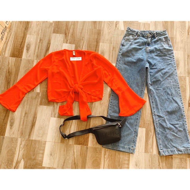 N92 áo croptop chiffon đỏ cột nơ tay loe pass 80k Quần jean ống suông eo 65 pass 100k