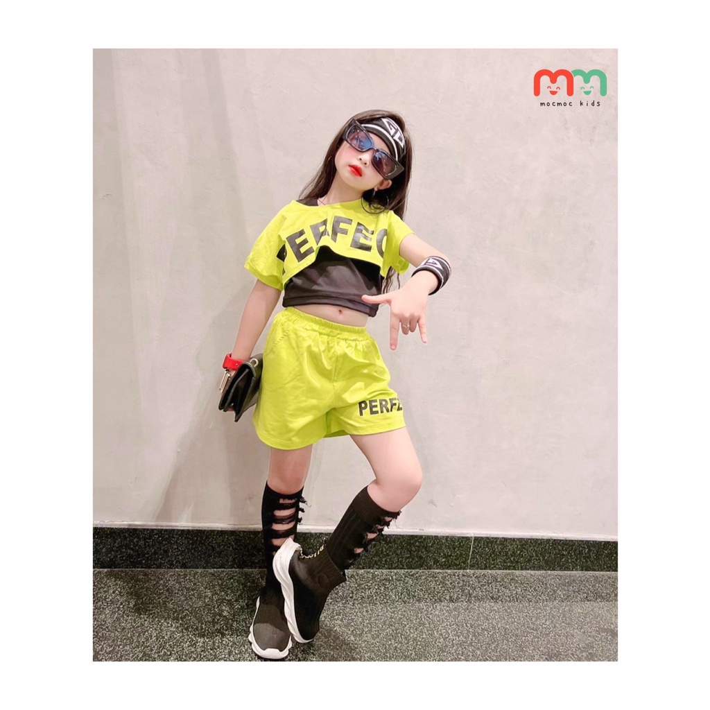 Đồ nhảy bé gái ngắn áo croptop cutout ngoài áo crroptop trong phối quần short ngắn thun cotton cao cấp bé 9kg đến 42kg