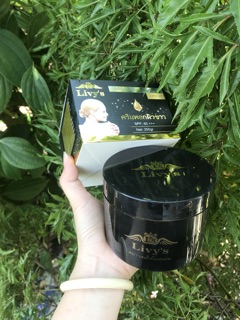 Kem body livy đen Thái