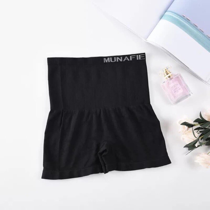 Quần đùi gen bụng mặc váy loại mới