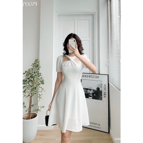 Đầm thiết kế xoắn ngực Navy BT140