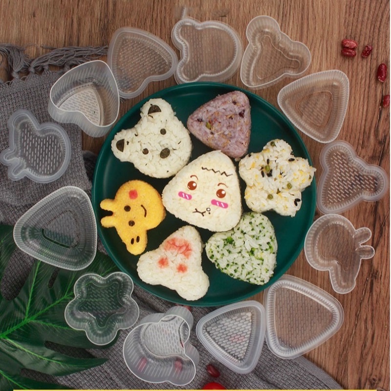Bộ  khuôn ép tạo hình cơm nắm bento làm bánh cho bé 7 chi tiết