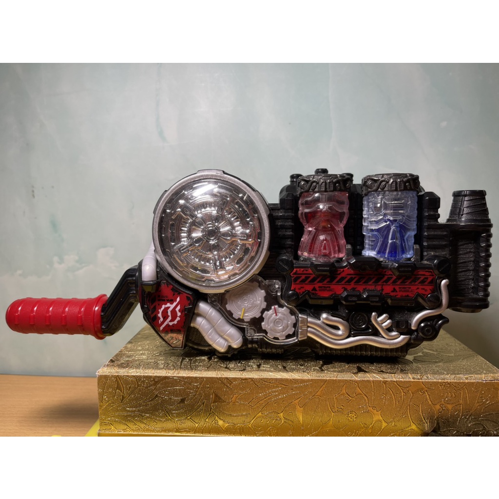 Hiệp sĩ mặt nạ - DX Build Driver & RabbitTank Bottle - Kamen Rider Build Bandai