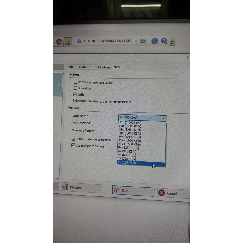 Ổ ghi CD-DVD I-O Data CDRW-U40BST
