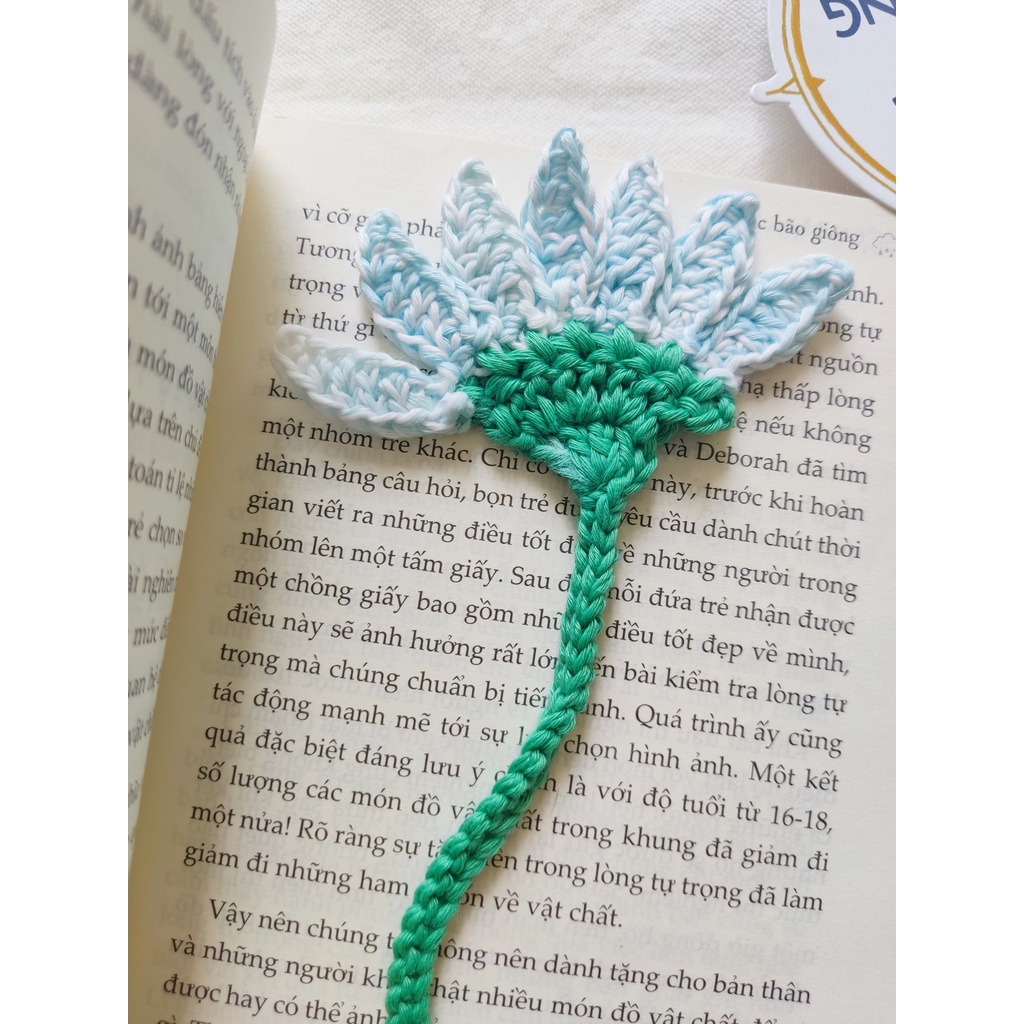 Kẹp đánh dấu trang sách bookmark hình hoa cúc handmade từ vải len dễ thương