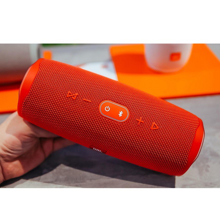 Loa Bluetooth JBL Charge 4 Công Suất 30W Sử Dụng Liên Tục 20h Có Thể Kết Nối 2 Điện Thoại Cùng Lúc Kháng Nước IPX7