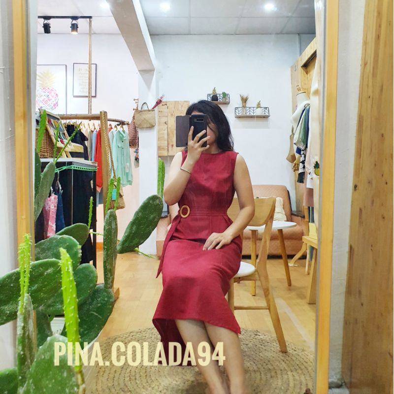 Đầm linen đỏ rượu thắt lưng