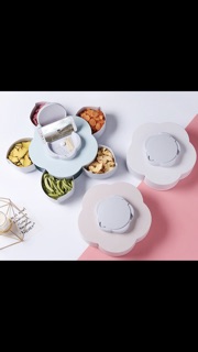 Hộp mứt Tết 2019