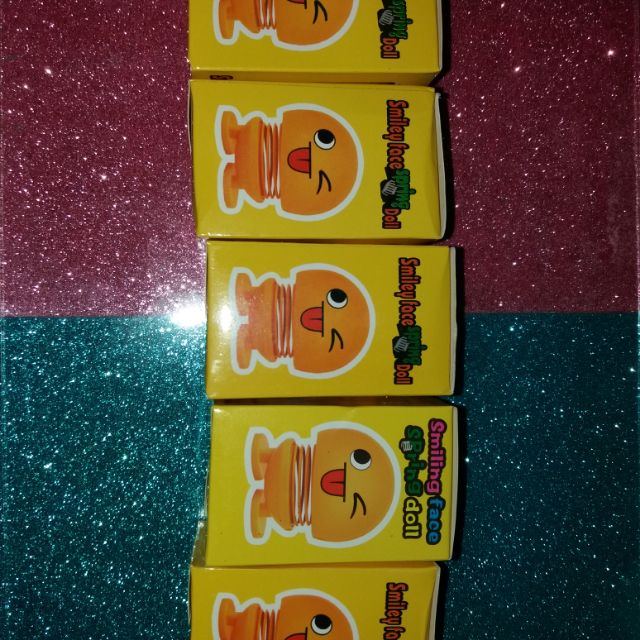 Emoji ( con lắc lò xo )