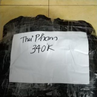 Quần áo của bạn Phạm Thư