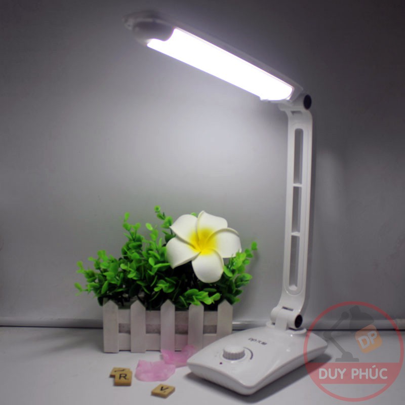  ĐÈN BÀN HỌC LED SẠC ĐIỆN DP-6012