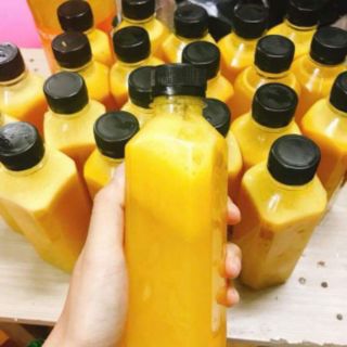 100 chai nhựa vuông nắp đen