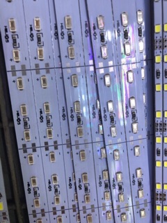 [VM] - 10 Led thanh 5730 màu RGB.